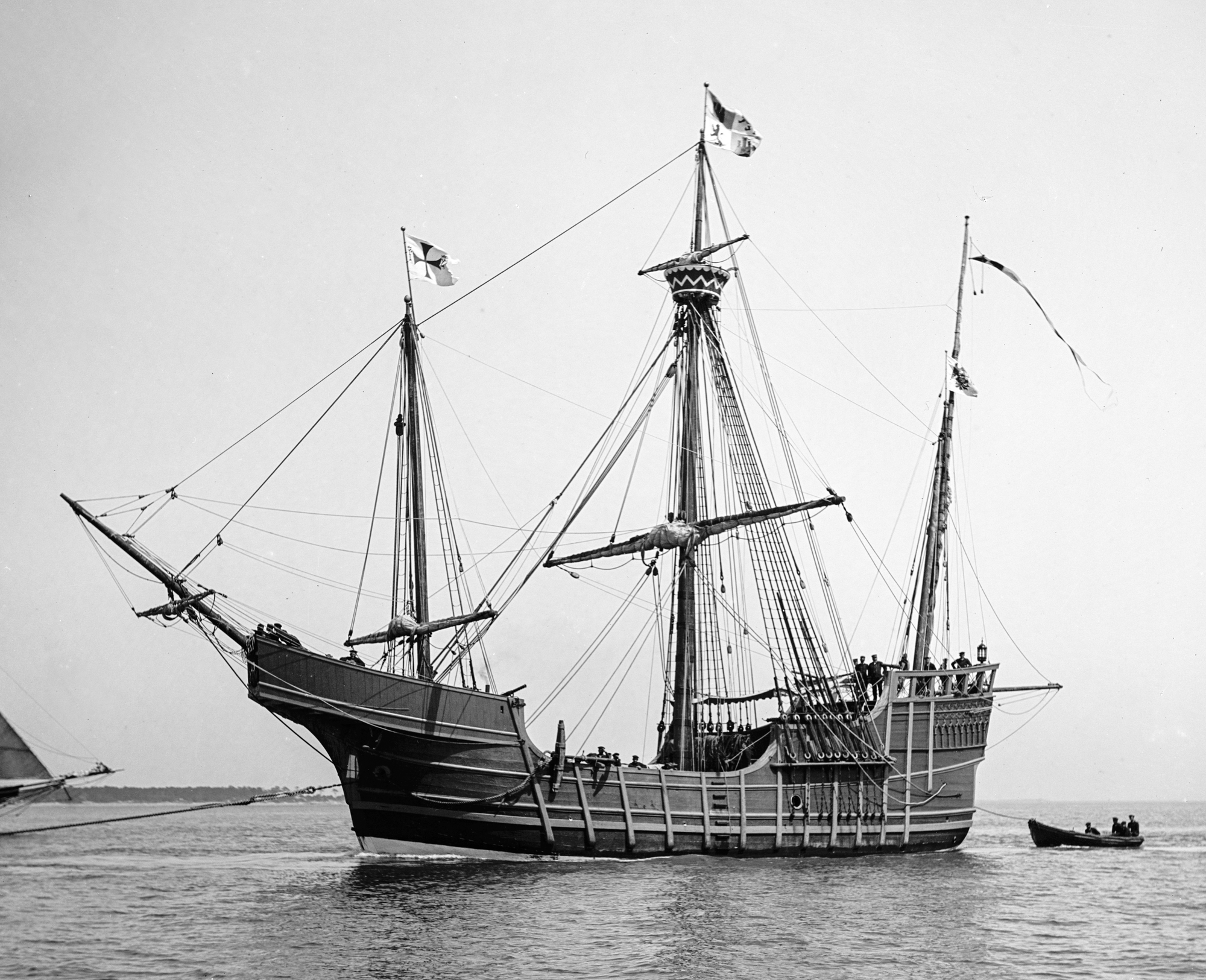 Santa Maria - statek z pierwszej wyprawy. Zdjęcie jest z XV wieku, dlatego jest czarno-białe.